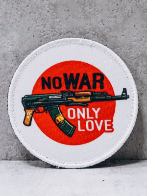 Патч на липучке "No war only Love" #107