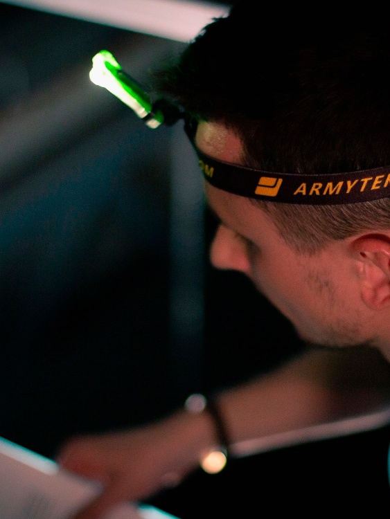 Фонарик-брелок наключный ARMYTEK® Zippy Extended Set Зеленый