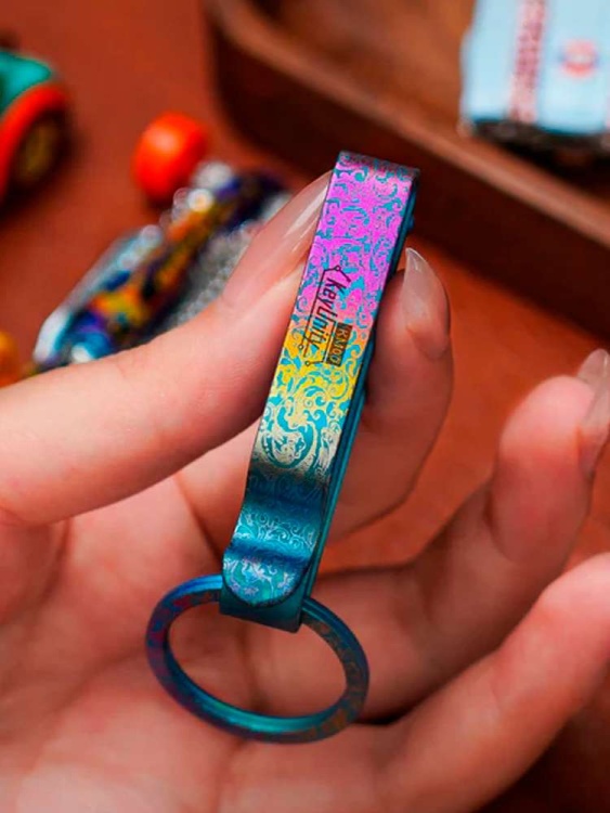 Клипса-зажим титановая KeyUnity® KM00RG Decoration Clip Double Side Keychain Hook