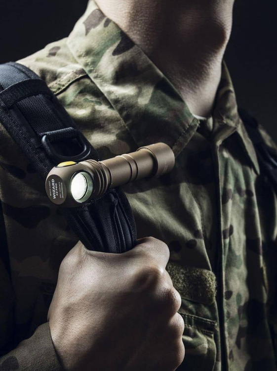 Фонарик ARMYTEK® Wizard C2 PRO Sand (Белый свет)