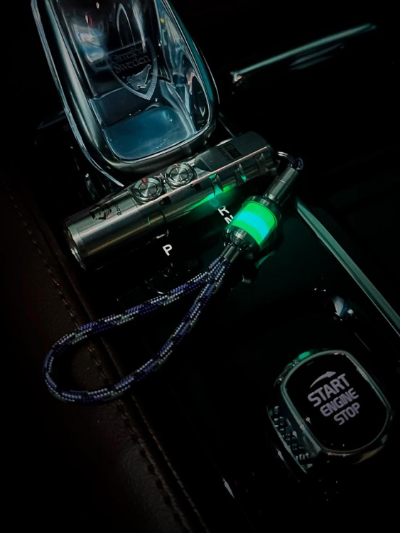 Бусина титановая святящаяся RovyVon® Firefly Pro Dawn Aurora Borealis