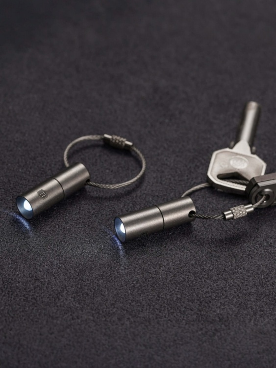 Фонарик-брелок титановый KeyUnity® KF00 Stonewashed