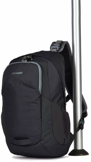 Рюкзак антивор Pacsafe Venturesafe 15L G3 черный