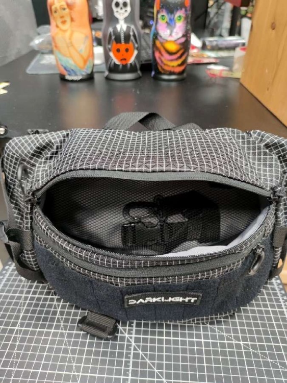 Кросс-боди сумка DARKLIGHT® "The Only" 4 расцветки