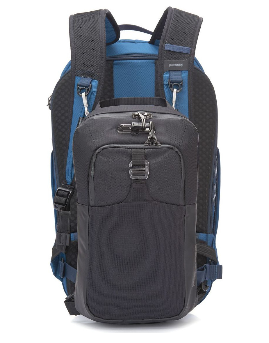 Pacsafe Venturesafe X sling pack 5