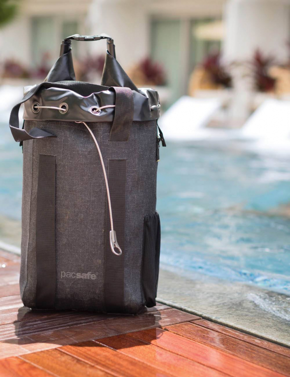 Водонепроницаемый рюкзак-сейф PASCAFE Dry 15L Portable safe песочный