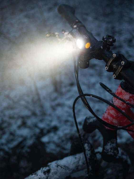 Фонарик ARMYTEK® Wizard C1 PRO (Белый свет)