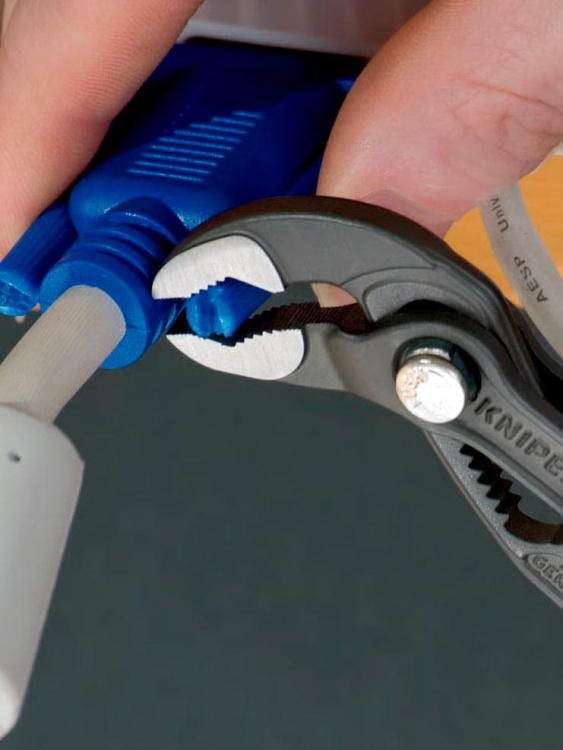 Клещи переставные KNIPEX® Cobra 125