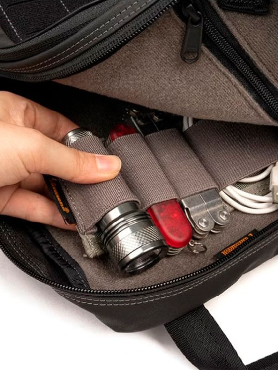 Органайзер на липучке MAGFORCE® Power Cord Organizer Foliage